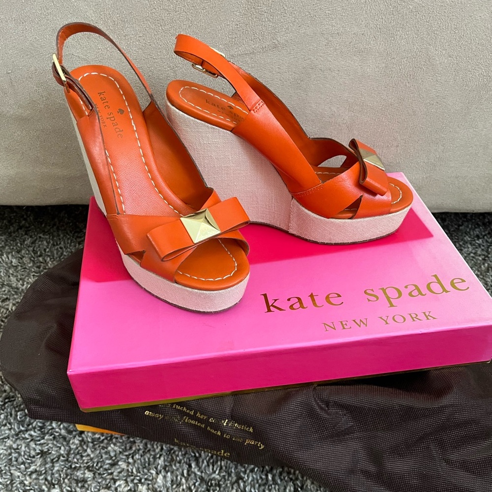 Kate Spade orange wedges